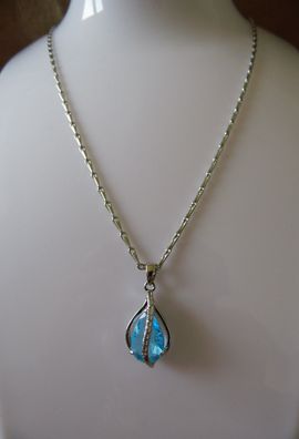 Elegante Trauertropfen-Blau-Cuban-Zirkonia-Halskette