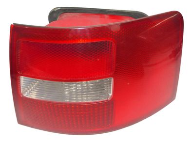 Audi A6 4B Kombi Avant Rücklicht hinten rechts Heckleuchte 4B9945096F Hecklicht