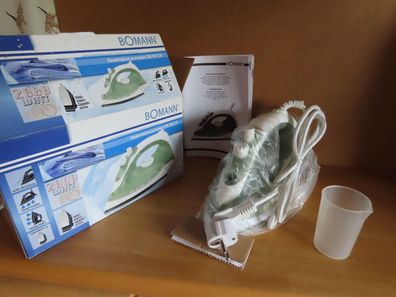 Dampfbügeleisen 2000W grün Edelstahl-Spezialsohle Bomann DB 765 CB
