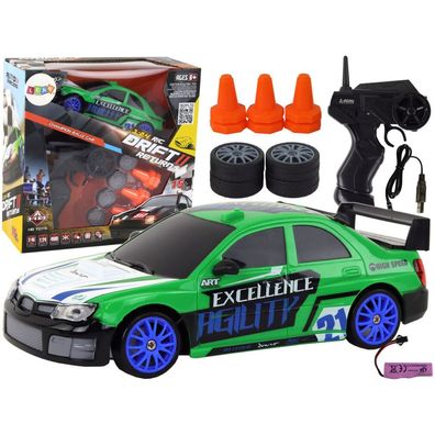 LeanToys ferngesteuertes Sportauto R/C 1:24 grün mit austauschbaren Rädern