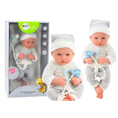 LeanToys Babypuppe im weiß-grauen gestreiften Outfit mit Mütze, Schnuller und Decke