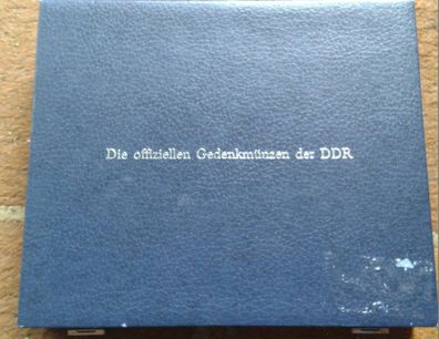 Schatulle DDR Gedenkmünzen 4 Tableaus für 123 Gedenkmünzen DDR Etui DDR Gedenkmünzen