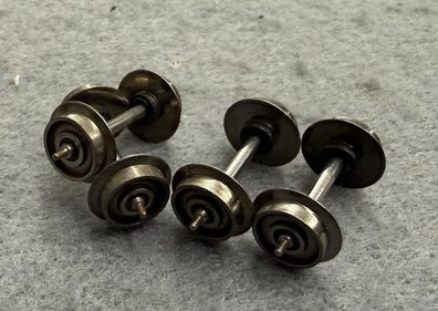 Trix International H0 2-Leiter Scheibenradsatz 9mm Stummel Neuwertig 4 Stück (L)