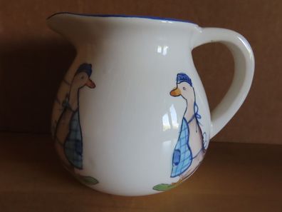 Kanne Milchkanne mit Enten die eine Schürze tragen Keraitalia ca. 10,4cm H