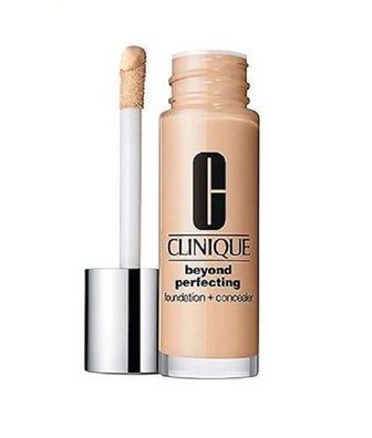 Clinique Beyond Perfecting Foundation & Concealer, Farbton 02 Alabaster, 30ml