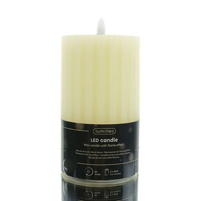 Lumineo Batterie LED Wachskerze Creme gerippt Flammeneffekt Ø 7,5 cm Höhe 14,8 cm - w