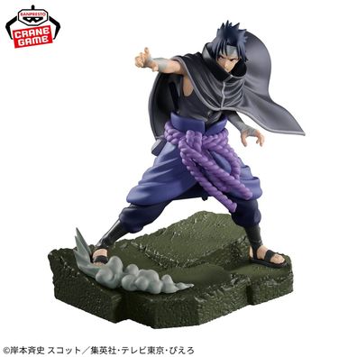 BANDAI Sasuke Uchiha mit schwarzem Umhang | Naruto Shippuden Sammelfigur | 15 cm