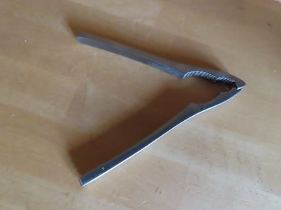 Nußknacker silbern alt für verschiedene Nussarten eckiger Griff ca. 15,5 cm L