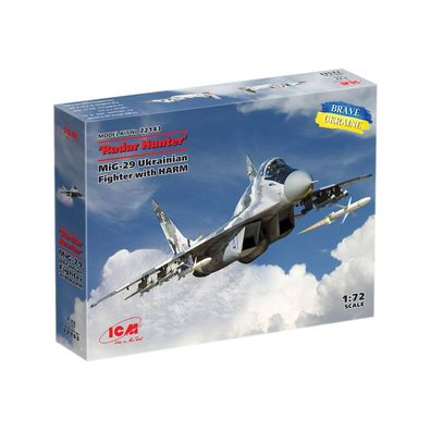 ICM - Radar Hunter MiG-29 9-13 Ukrainian Fighter mit HARM Missiles - 1:72 - 91 Teile