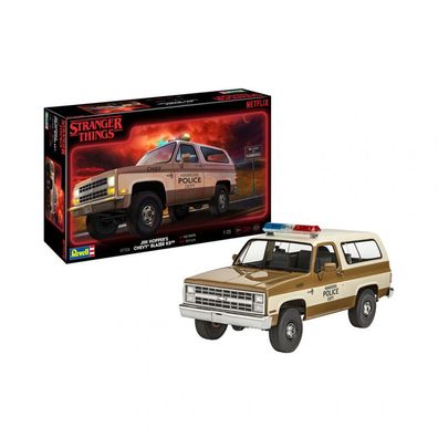Revell - Stranger Things 1985 Chevrolet K5 Blazer - Model Set - 1:25 - 100 Teile