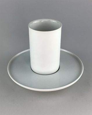 Fürstenberg Reliefbecher weiß m. Untertasse 13x17,5cm