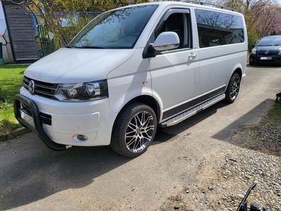 Trittbretter passend für VW T5 und T6 Kurzer Radstand ab 2003 Hitit ABE