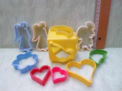 Alte Kunststoff Ausstechformen Backen Plätzchen Engel Weihnachtsmann Herz Vogel uva