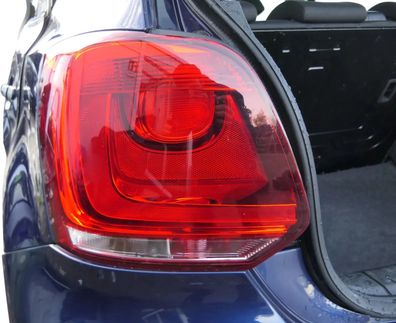 VW Polo 6R Rücklicht hinten links 6R0945095AH Rückleuchte Lampenträger original