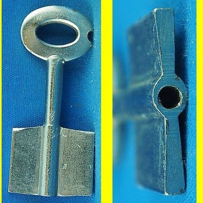 Doppelbart Schlüssel ähnlich Raukamp 2605 - Länge 59 mm - Halm 5 mm gebohrt 2,4 mm