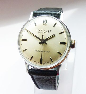 Schöne Kienzle Markant Classic Herren Vintage Armbanduhr