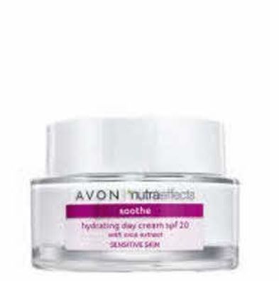 AVON nutra effects soothe Feuchtigkeitsspendende Tagescreme LSF 20