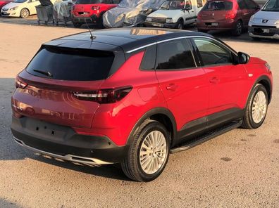Trittbretter passend für Opel Grandland X ab 2017 Ares mit ABE - Farbe: