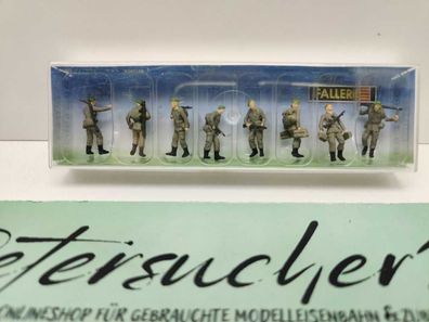 Faller H0 156004 Figuren-Set "Soldaten marschierend" / 8 Figurinen / OVP
