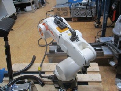 Kuka Roboter KRC2sr + KCP2 + KR5 sixx R850