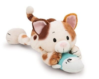 NICI Homies Plüschtier Glückskatze mit Fisch liegend 30cm GREEN Neuware