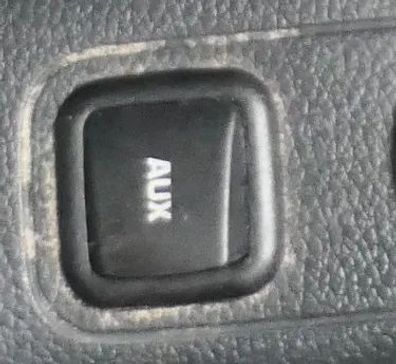Roomster Fabia Schalter IN AUX 5J0035475