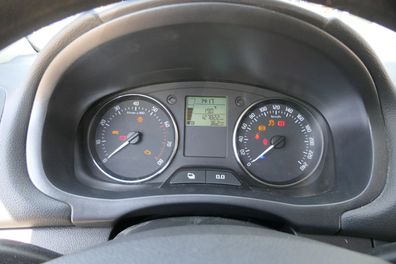 Skoda Fabia Roomster Tacho Tachometer Kombiinstrument 127.000km 5J0920810E Benzi