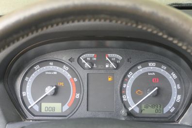 Skoda Fabia 6Y Tacho Tachometer Kombiinstrument 6Y0920881M 174.000KM 1,2 47kw 40