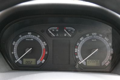 Skoda Fabia 6Y Tacho Tachometer Kombiinstrument 6Y0920881B 222.000KM 1,4 BBZ AZL