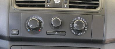 Skoda Fabia 5J Steuergerät Heizungsbedienteil Heizung 5J0819045 Regler Knöpfe