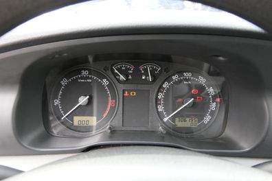 Skoda Octavia 1U Tacho Tachometer Kombiinstrument 1U0920810F 306.000km TDI