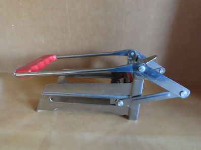 Pommesschneider Gemüseschneider Metall Pommesfrittesschneider Tomado