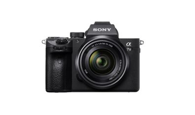 Sony Alpha 7 Mark III Kit + SEL 28-70