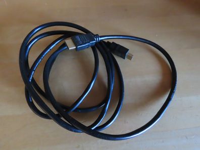 HDMI Kabel mit 2m Kabel goldfarbene Anschlüsse Schwaiger