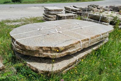 Sehr große Trittplatten, Granitplatten, Polygonalplatten - unverwüstlich und zeitlos