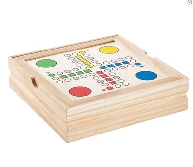 Spielesammlung in Holzbox mit Schach Dame Backgammon Karten