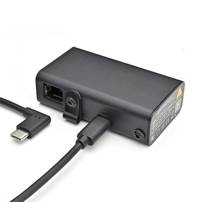 smart things PoE Adapter 25W USB-C Power+Gigabit Data (s29 C)