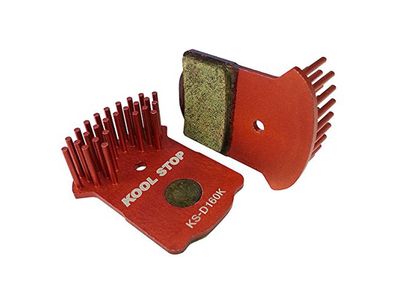 KOOL STOP Scheibenbremsbelag SB-verpackt , inkl. Befestigungsklammern/Pins, Karte