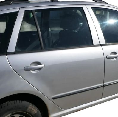 Skoda Fabia 6Y Combi Variant Kombi Tür hinten rechts grau LF7T silber