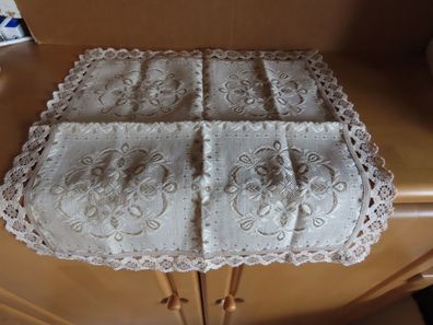 Tischdecke Mitteldecke Halbleinen mit Spitzenrand ca. 46x 45cm