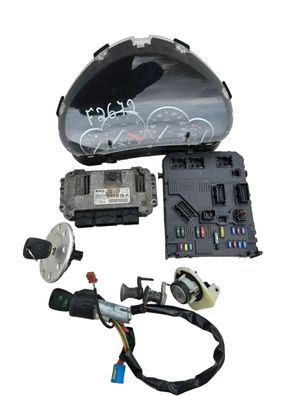 Motorsteuergerät Set Schloss Satz Peugeot 206 1.6l 16V NFU 80KW 0261208901