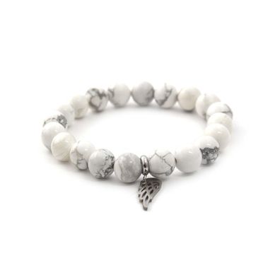 Perlenarmband aus weiß m Howlit MINK30 / 17