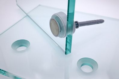 Hochwertiger Wandhalter für Glasplatten in 8-12 mm Glas | Modell King grau