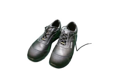 ELTEN Reaction XXT Low ESD S3 Sicherheitsschuhe Herren Leder Gr. 46 Schwarz