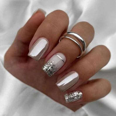 24 Stück Silber Glänzende Künstliche Nägel Ballerina Nail Art Set