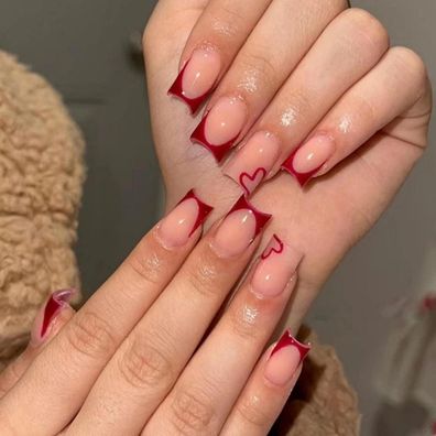 24 Stück Eckig Nägel Herzchen Dunkelrot Kunstnägel Frauen French Press on Nails