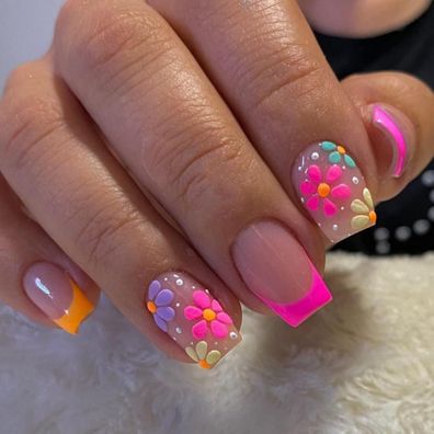 24 Stück Blumen Nägel Aufkleben Kurz Eckig Press on Nails Glossy Fake Nails