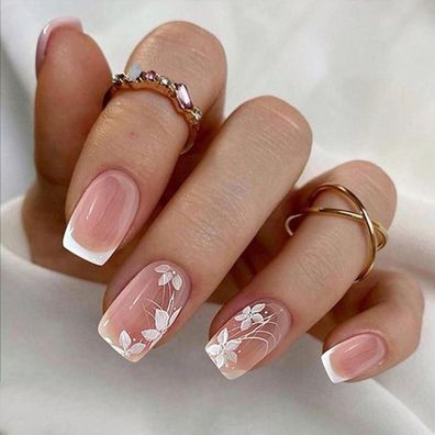 24x Pink Weiße French Tip Square Press on Nägel Blumen Design