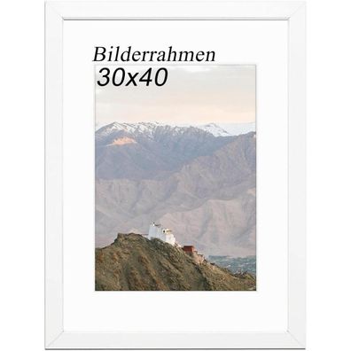 RUN HELIX Bilderrahmen 30 x 40 cm Weiß, Holzrahmen mit Passepartout für