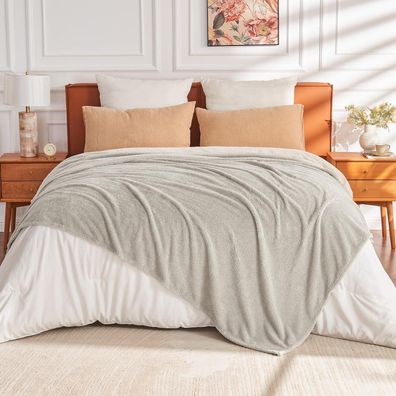 EMME Kuscheldecke Sherpa 200x230 cm - Flauschig & Warm, Grau